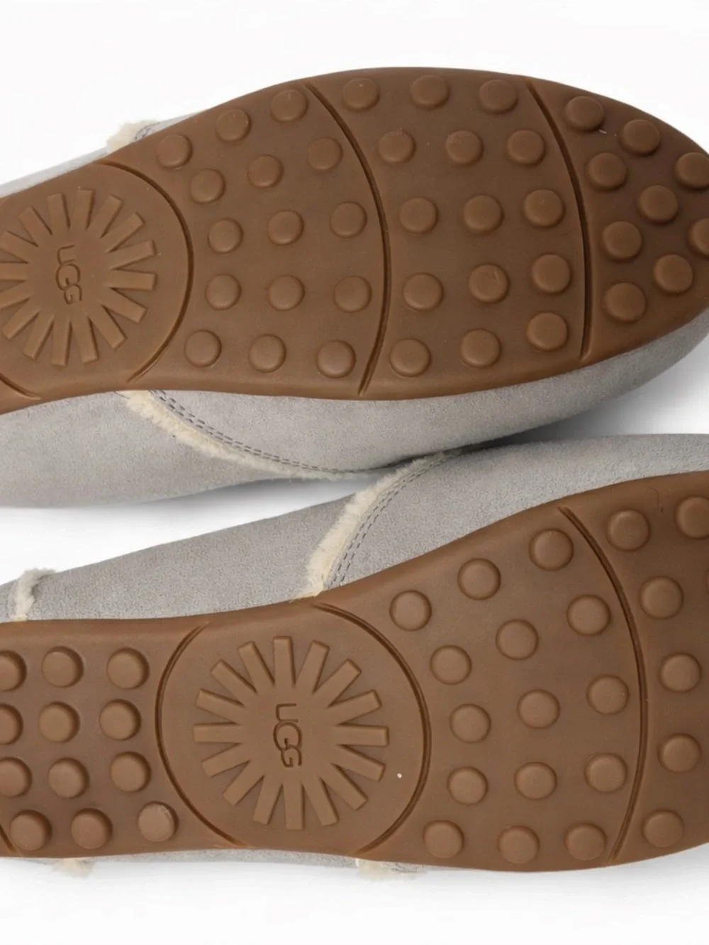UGG Gray Suede Shearling-Lined Slip-On House shoe Slippers Men’s size 11 NEW